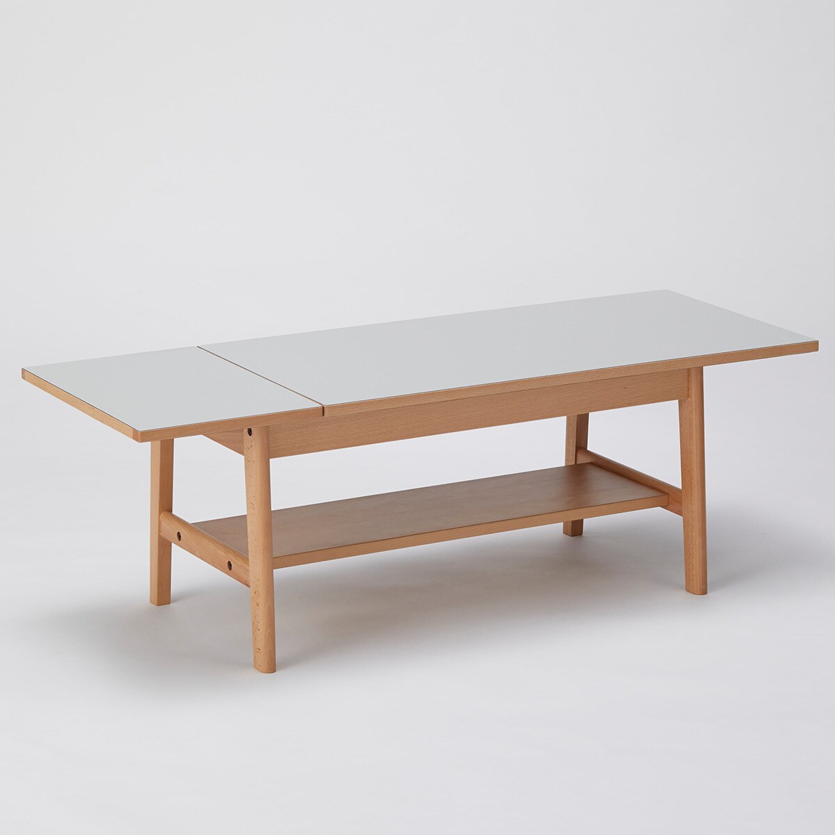 センターテーブル（新しい暮らし方のためのツール by BEAMS DESIGN)