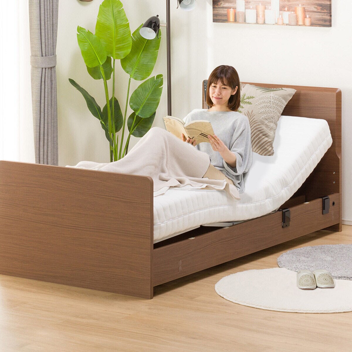 ニトリ 電動折りたたみベッド(セレサ2) 手すり付きセット - 簡易ベッド 