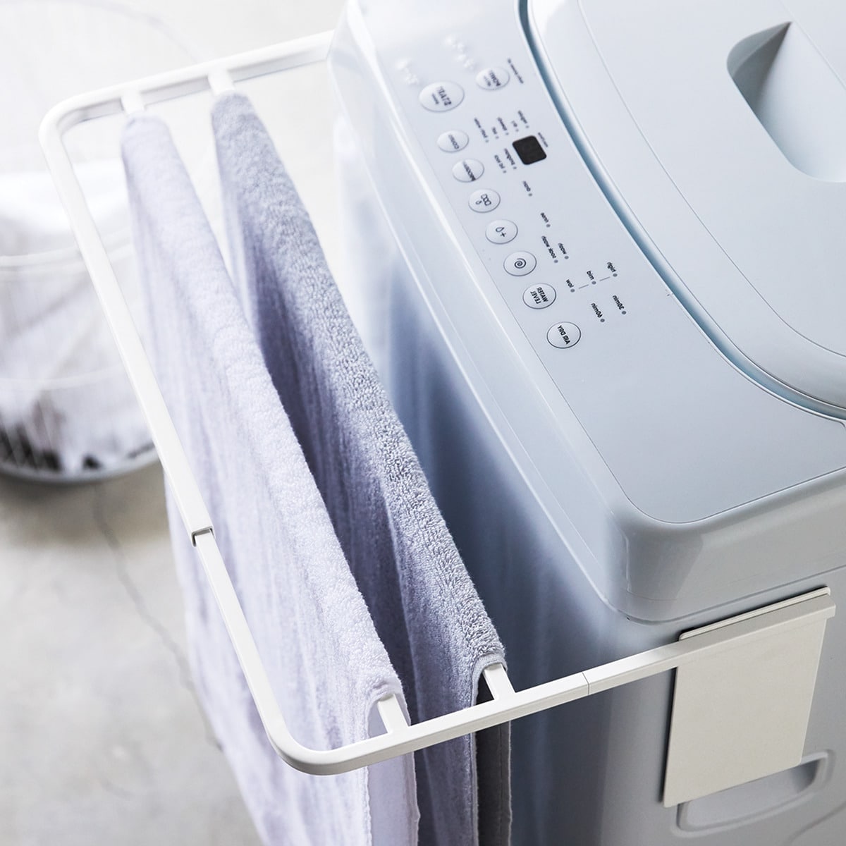 マグネット伸縮洗濯機バスタオルハンガー(9475 ホワイト)通販 | ニトリ